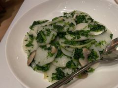 荠菜肉丝炒年糕-老吉士(环贸iapm店)