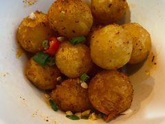 孜然小土豆-炉小二铜锅牛蛙•川湘菜(三里屯店)