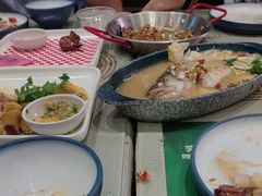 -鹅冠港式茶餐厅(来福士店)