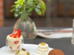 -潮一不贰·法式甜品·生日蛋糕·西式简餐(外滩店)