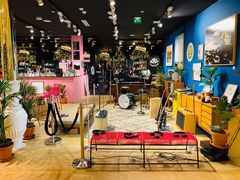 -乐蓬马歇百货公司(Rive Gauche)