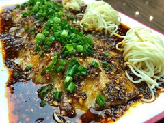 大刀白肉-有红鸡毛店·川菜(建设路店)