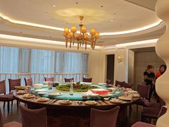 -王府井酒店(金桥港湾店)