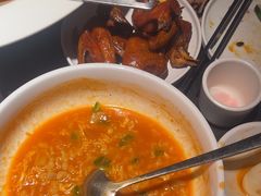 -鸽子侯·家宴·平价海鲜(市图书馆店)