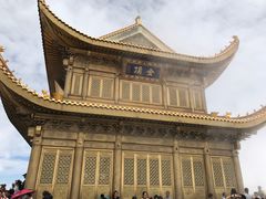 -峨嵋山金顶