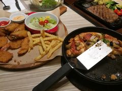 -必胜客(威高广场店)