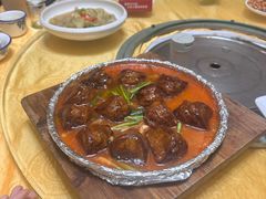 -东方之猪四更烤乳猪(金垦总店)