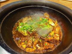 -咱屯子铁锅炖直营店(保利店)