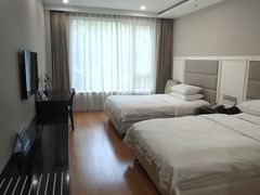 -上海怡沁园度假酒店