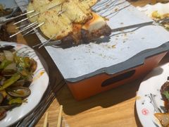 -亿牌牌东北烧烤(怀特店)
