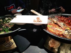 -辣尚瘾·烤鱼·新川菜(交大直营店)