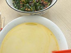 -三百碗宝应长鱼面(板仓街店)