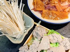 -山城棒棒军手作火锅·天花板手撕水牛鲜毛肚(北京店)