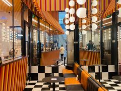 大堂-LUNEURS月乐诗·法式冰淇淋(北外滩来福士广场店)