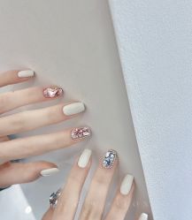 -1T·1M 日式美甲美睫