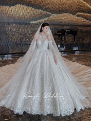 -艾米丽婚纱礼服
