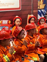 -奈尔宝家庭中心·亲子餐厅(华采天地店)