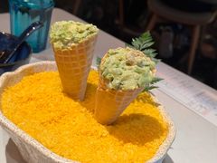 三文鱼牛油果-荟廷·晶萃(陆家嘴尚悦湾店)