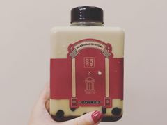 -奈雪的茶(湖滨银泰in77C区PRO店)