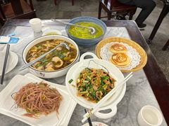 -蔼若春.传承三十年云南菜(金碧公园店)