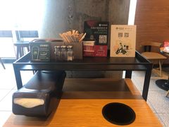 -星巴克(大庆让胡路万达广场店)