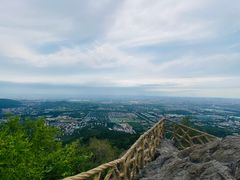 -鬼笑石后山停车场