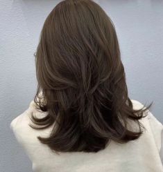 -V8潮牌·接发烫染连锁