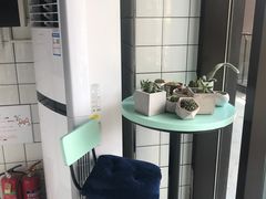 -蜜蜂小象·榴莲千层蛋糕(时代汇11栋店)