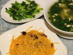 -巴扎美食·新疆菜·西域歌舞表演餐厅(新疆大厦店)