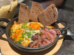 -LESCEDARS Brasserie Bistro香柏树