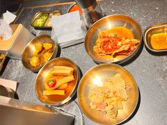 -草家酱蟹炭火烤肉店(珲春南路二店)