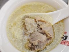 -蔼若春.传承三十年云南菜(金碧公园店)