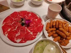 -犇鼎牛潮汕牛肉火锅(新辰里学清路店)
