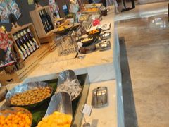 -筠咖啡西餐厅(上海国展宝龙丽筠酒店)
