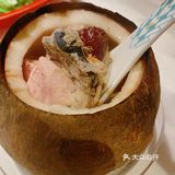 在烤鸭店吃脆皮烧鸡是什么样的体验？