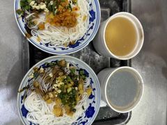 -高师傅特色米粉汤包(建设路店)