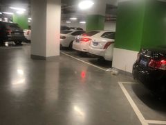 -苏州中心-停车场