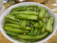 蒜蓉炒芋荷-思远客家菜馆(巴伐利亚店)
