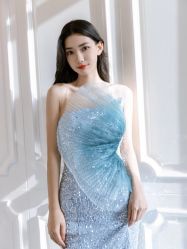 -艾朵婚纱