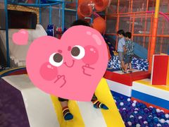 -嘿哟动霸CHUA·新潮玩运动娱乐中心·蹦床滑冰团建乐园
