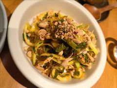 柠檬辣青芒手撕鸡-SHAN山(前滩太古里店)