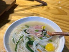 -勺子米线·云南传统小吃市集(四方街店)