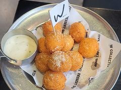 -W COLLECTIVE  DESSERT SHOP