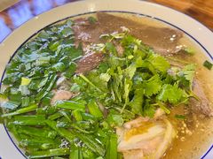 -杜袁氏贵州农家羊肉粉(爱融荟城店)
