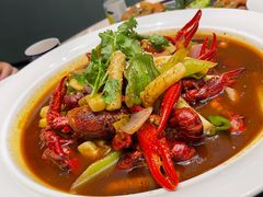 -隆江大酒店(雯婕商务楼店)