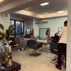 -E.L.K造型momopark店