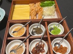 沂蒙六味大煎饼-鲁采LU STYLE(新天地店)