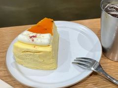 芒果百香果千层-Au Cafe&Roastery(华侨城店)