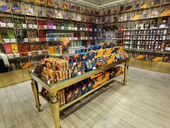 -VENCHI 闻绮(北京国贸商城店)