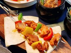 -圣彼得堡观江俄餐厅(中央大街黑金冠店)